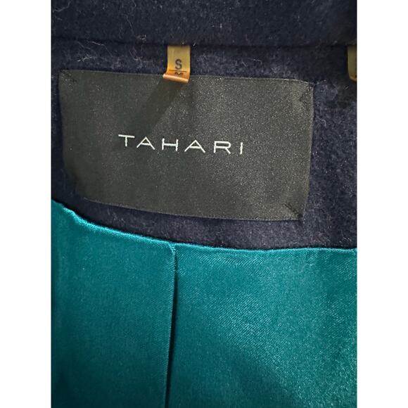 Tahari Black Capelet Jacket with Removable Faux Fur Collar - Size Small/Medium - Picture 6 of 7